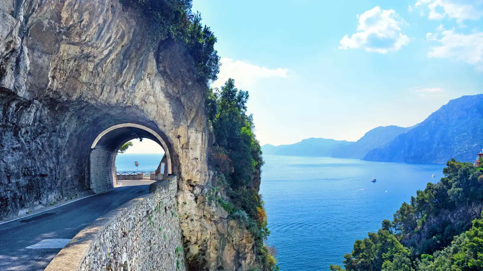 ملاذات خفية في قلب إيطاليا.. رفاهية بعيدا عن الزحام