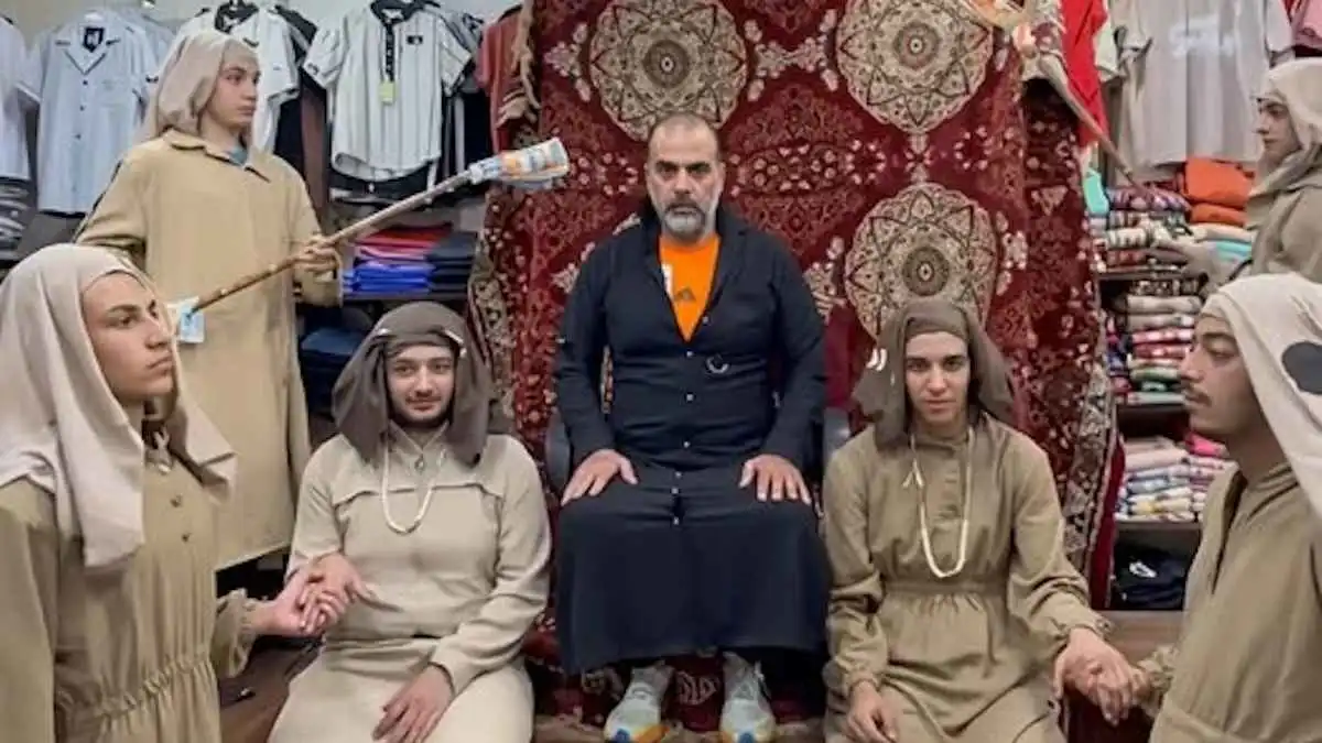 إعلان تجاري يجر تهمة الاتجار بالبشر على صاحبه في سوريا (فيديو)