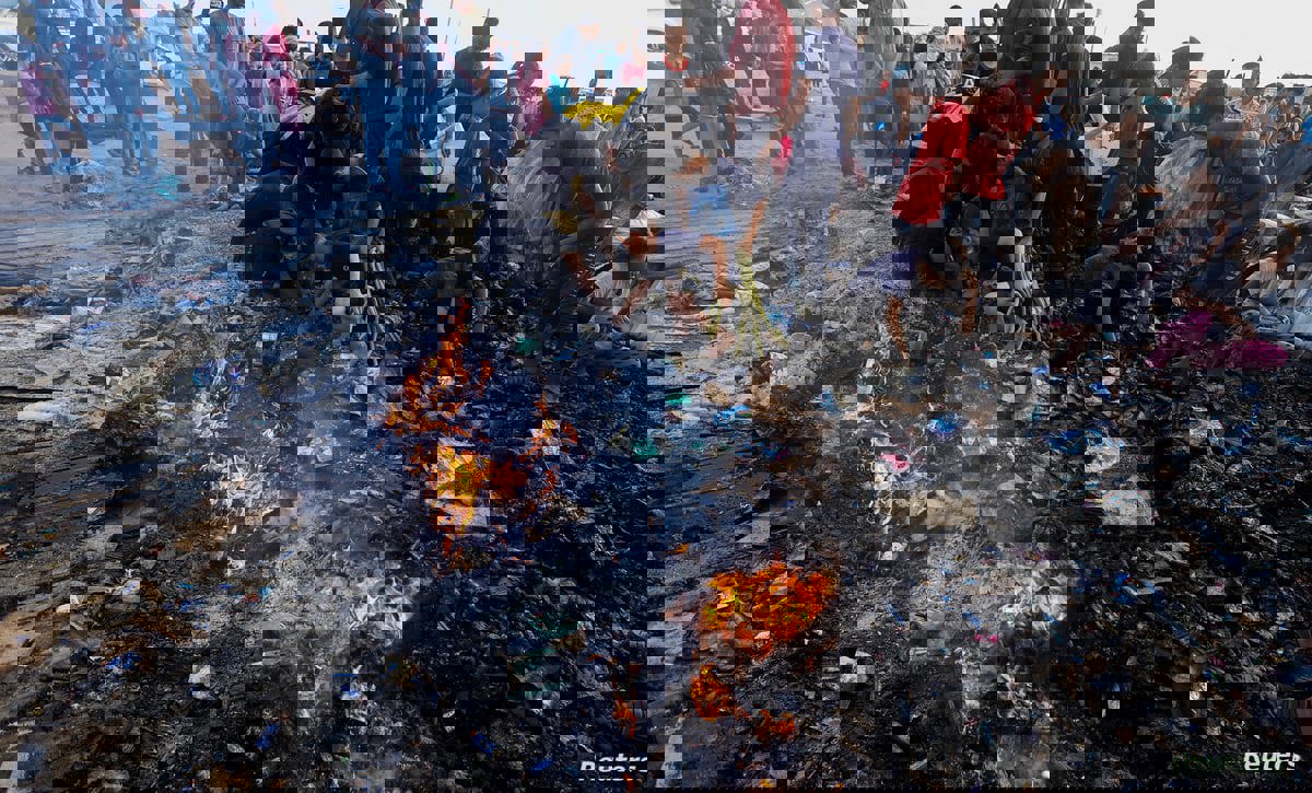 لوموند: صور تكشف تفاصيل جديدة عن القصف الإسرائيلي لمخيم النازحين في رفح‎