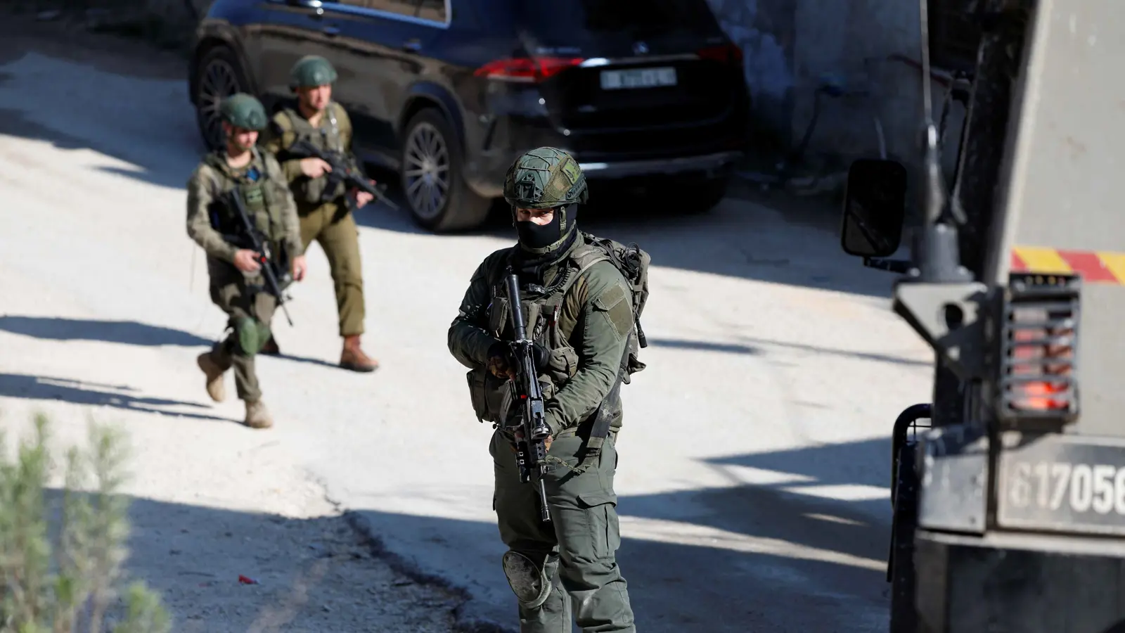 3 قتلى في عملية إطلاق نار شمالي الضفة الغربية (فيديو)