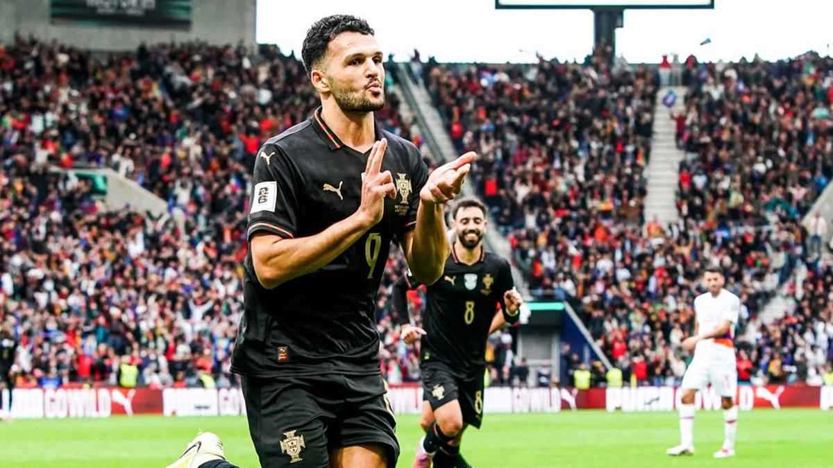 صاحب "الهاتريك".. هل عثر منتخب البرتغال على مهاجم أفضل من رونالدو؟