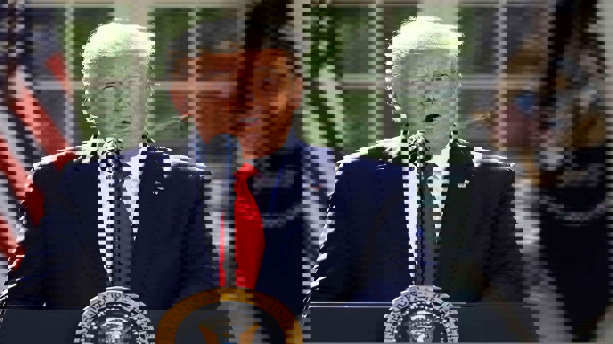 ترامب يتراجع عن تهديده بشأن استهداف المواقع الثقافية الإيرانية