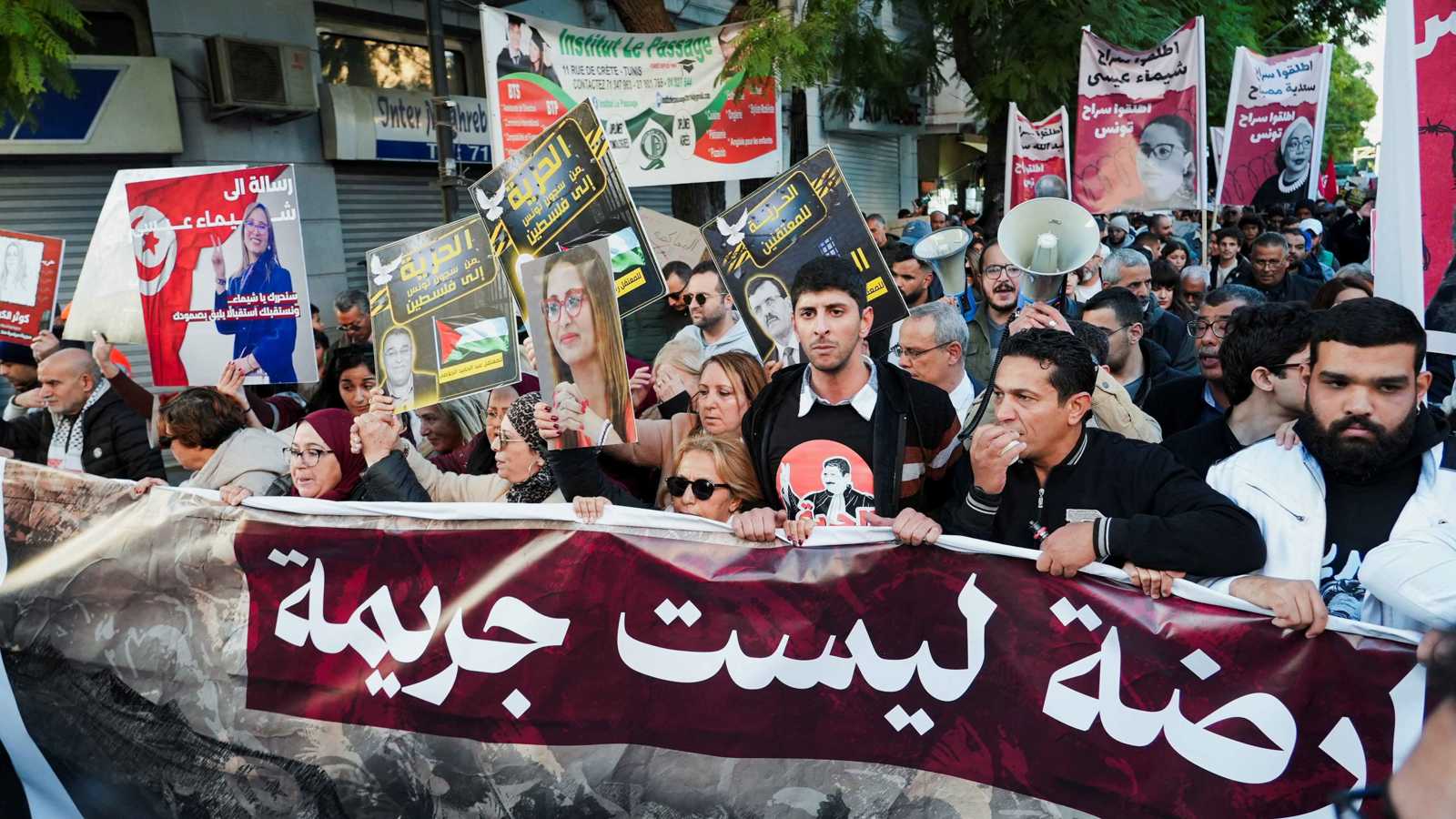 تواجه ضعفا وانقسامات.. المعارضة التونسية أمام اختبار الحراك الشعبي