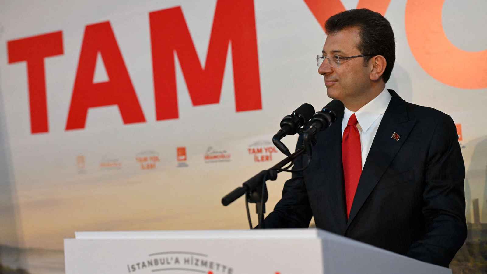 تركيا تتحفظ على شركة مملوكة لرئيس بلدية إسطنبول