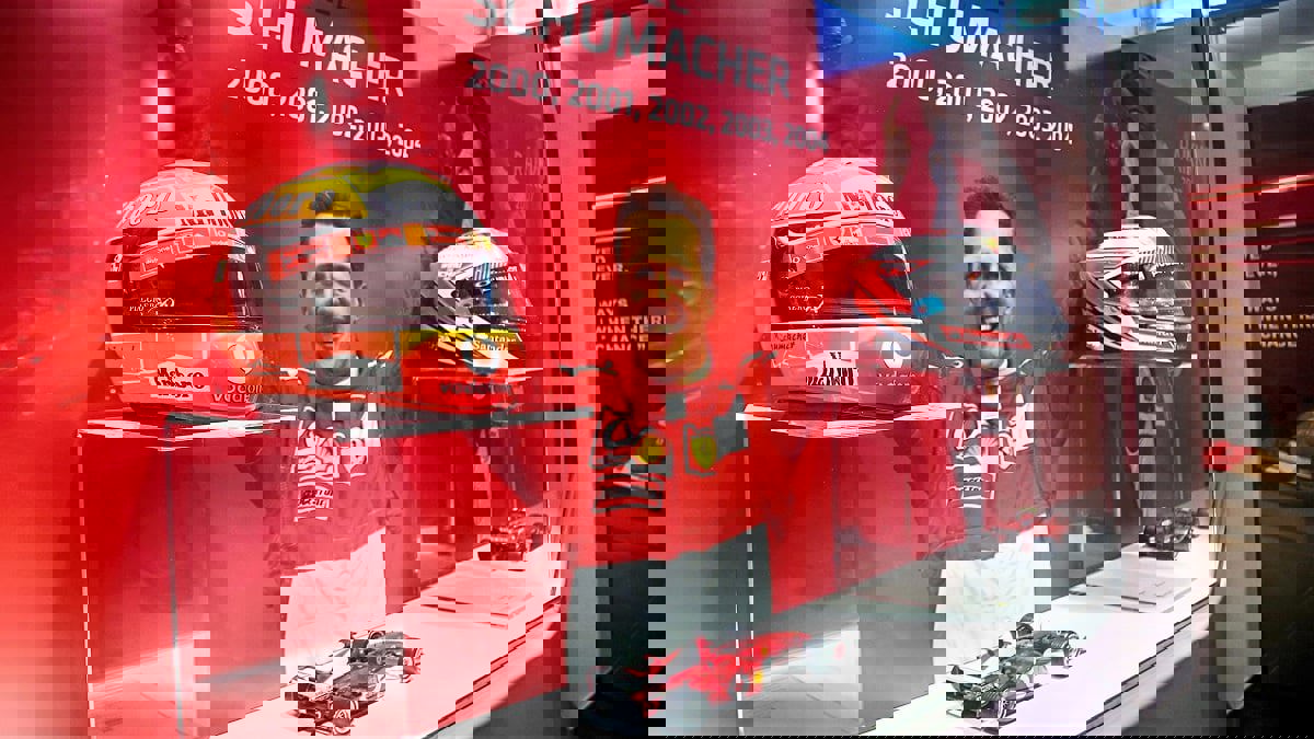 تطورات جديدة في الحالة الصحية لمايكل شوماخر أسطورة سباقات فورمولا وان