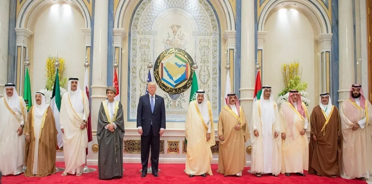 دول الخليج تدفع ثمناً لكراهية الإعلام الأمريكي لترامب