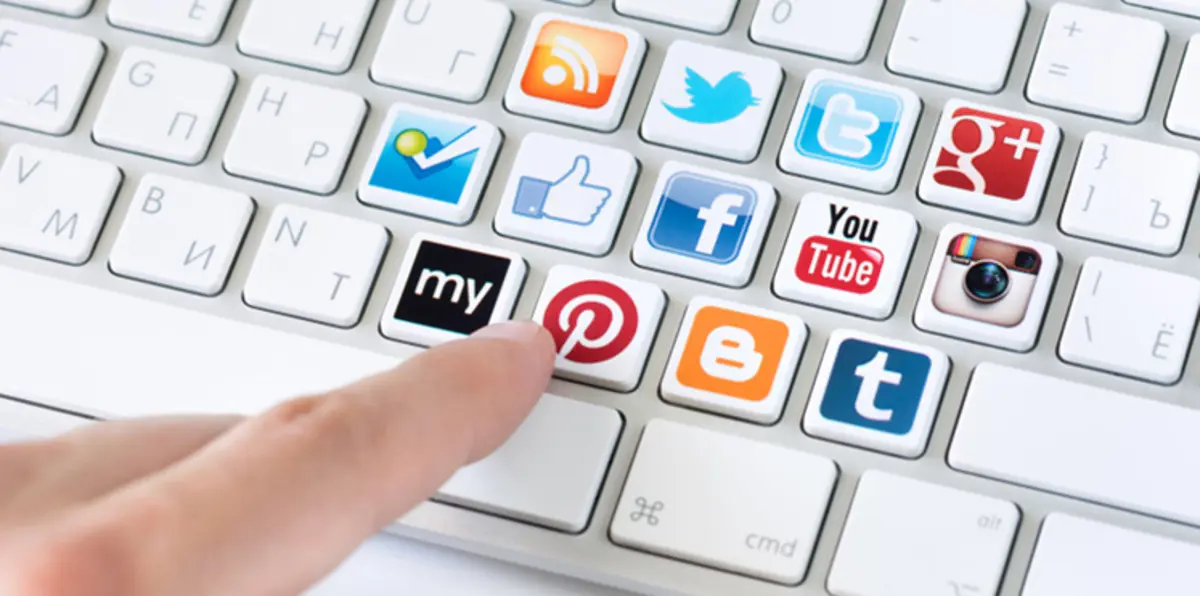 مواقع التواصل الاجتماعي.. وسيلة تعارف بين المهاجرين ومهربي البشر‎