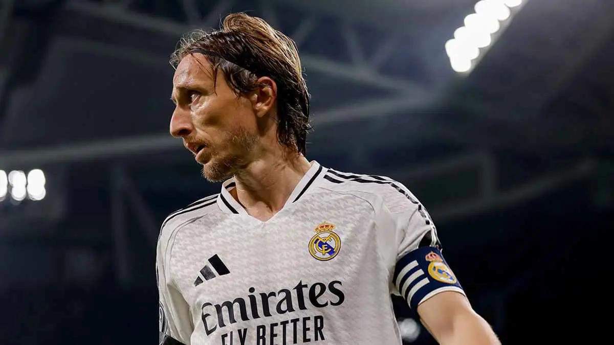 ريال مدريد في سباق مع الزمن.. هل يجد "مودريتش الجديد" قبل فوات الأوان؟