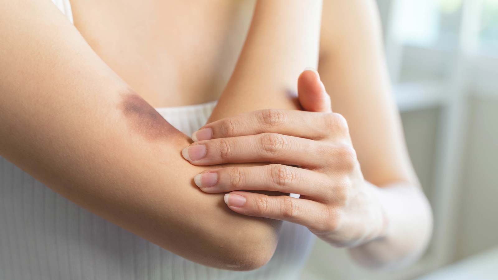 هذه العلامات قد تشير إلى نقص العناصر الغذائية في جسمك