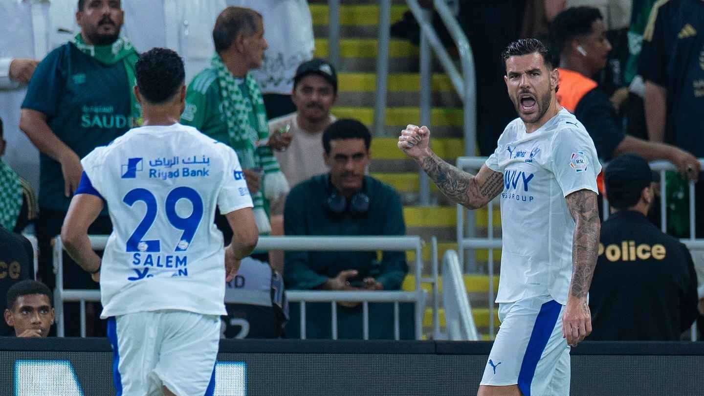 ملخص وأهداف ورجل مباراة الأهلي والهلال في الدوري السعودي للمحترفين