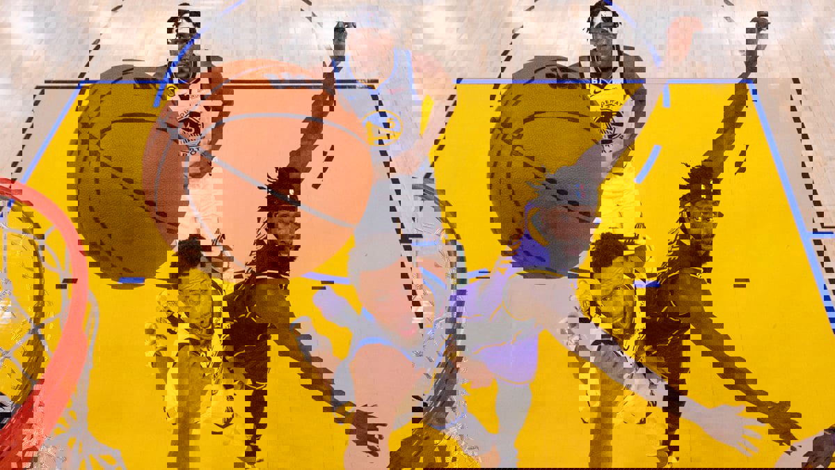 NBA.. وريورز يستهل مشوار الدفاع عن لقب دوري السلة الأمريكي بالفوز على ليكرز