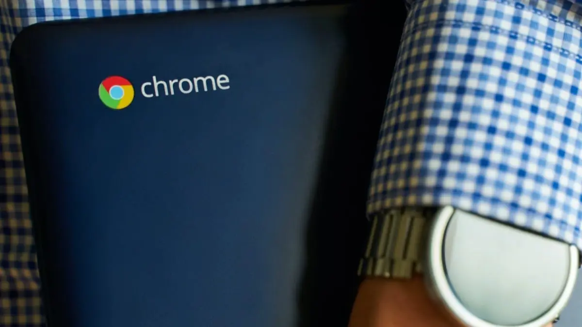 "غوغل" تصمم حاسوب "كروم بوك" بشاشتي لمس