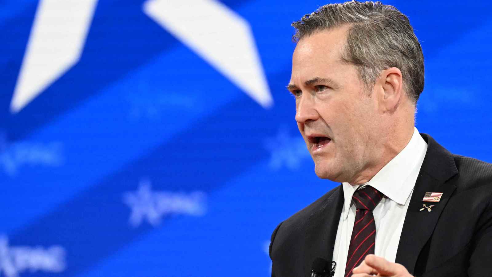 مستشار ترامب: ترحيل سكان غزة "خيار واقعي"