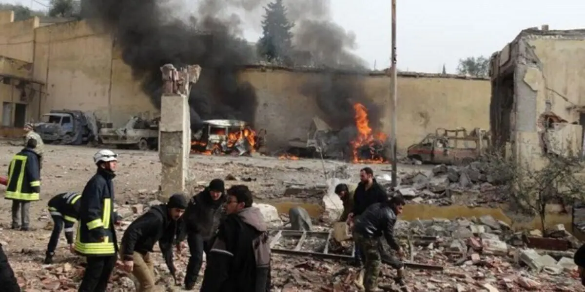 اشتباكات في الرقة وغارات على إدلب تخلف عددًا من القتلى