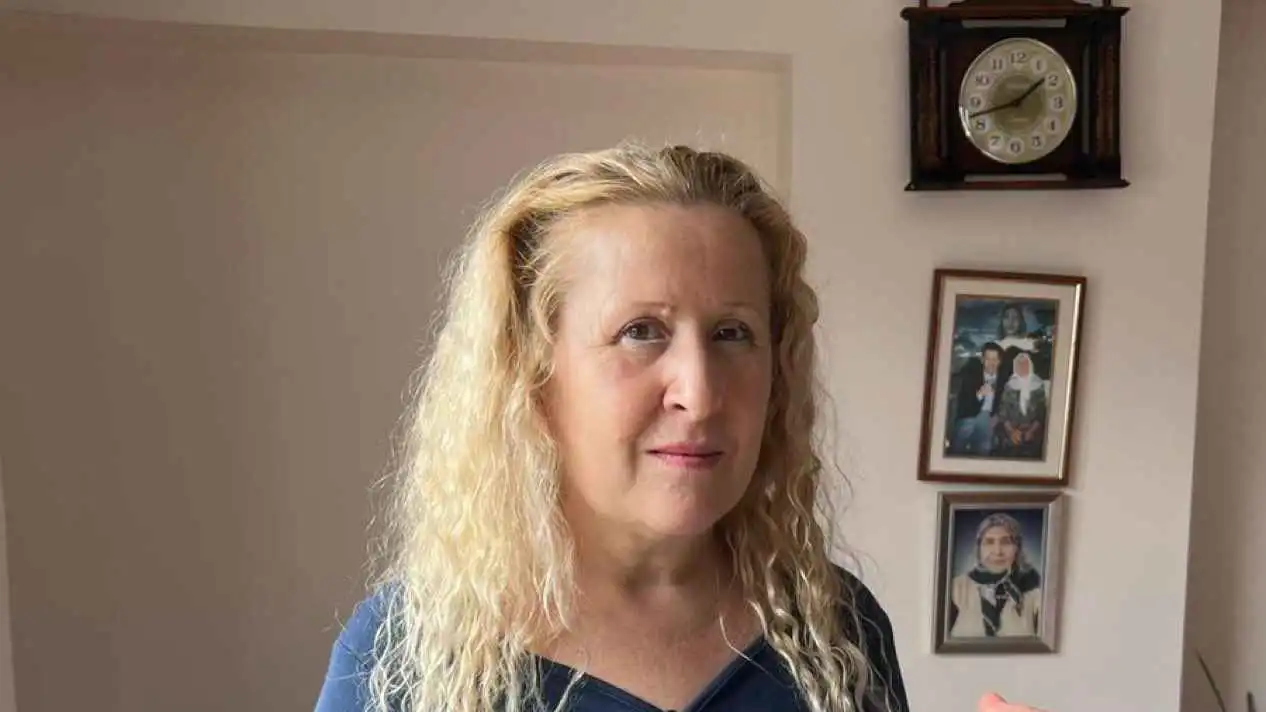 تركية تزعم أن ترامب والدها البيولوجي وتحثه على وقف الحرب (فيديو)‎