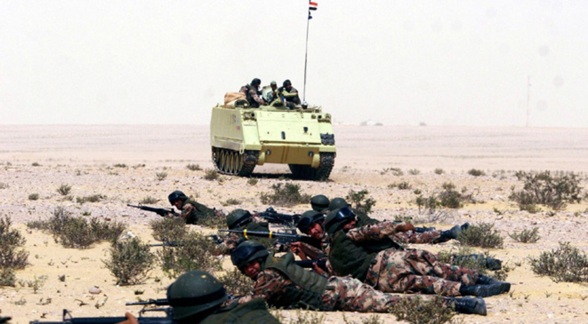 الجيش المصري يقتل 25 متشدداً في سيناء