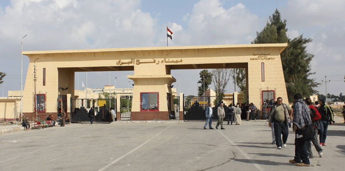 مصر تنفي إغلاق معبر رفح البري مع قطاع غزة