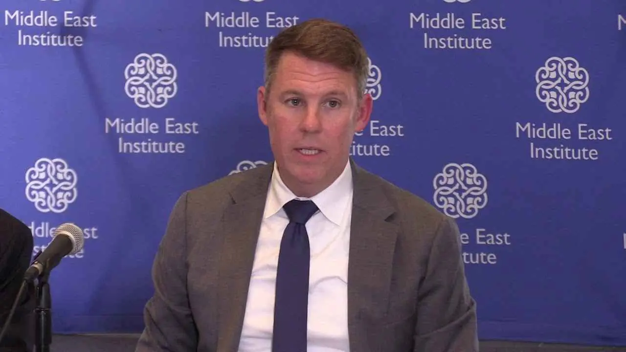 مسؤول أمريكي سابق: إيران ستسعى لامتلاك سلاح نووي أكثر من أي وقت مضى (فيديو إرم)