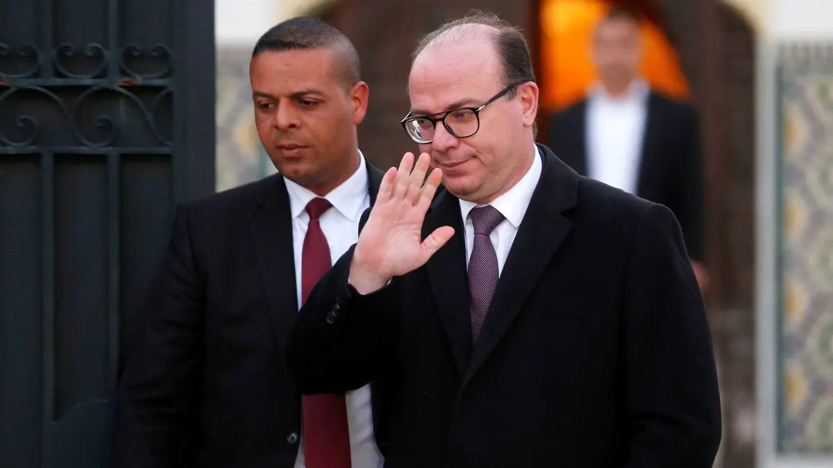 بعد إدانته بــ"تضارب المصالح" .. دعوات لتنحي الفخفاخ عن رئاسة حكومة تصريف الأعمال التونسية