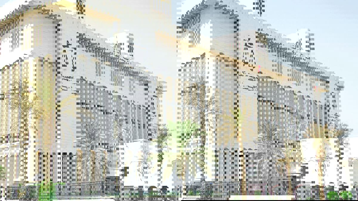 الكويت.. السجن 3 أعوام لـ "صدام حسين" البنغالي بتهمة الرشوة