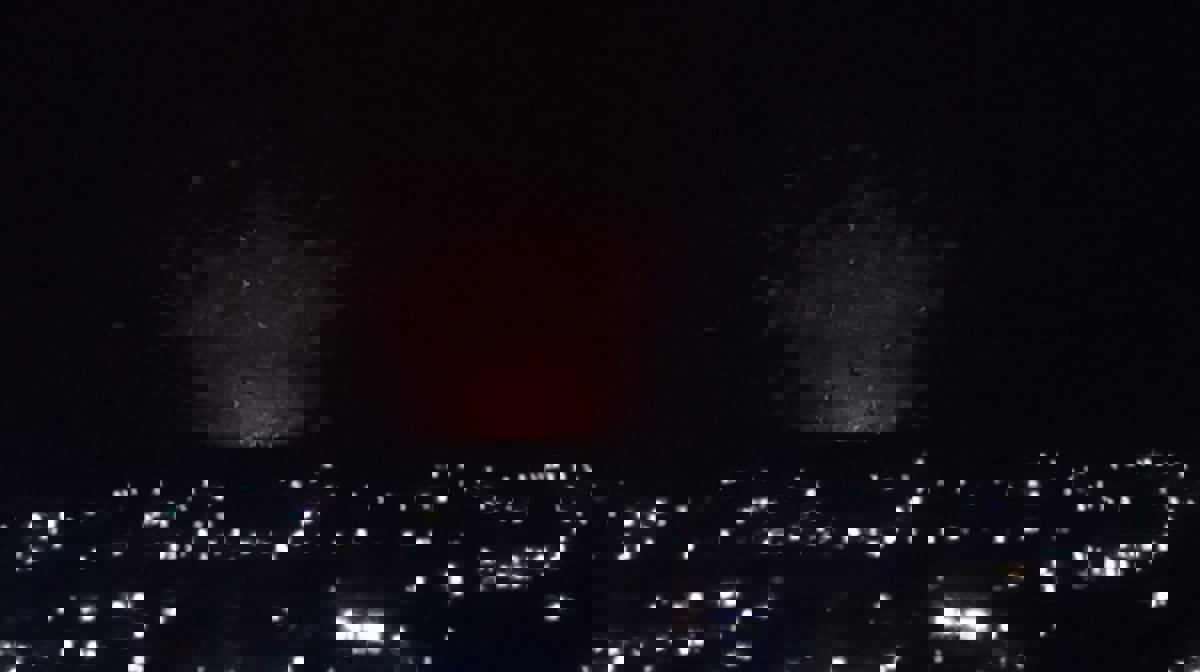 12 قتيلاً من الميليشيات الإيرانية بغارة إسرائيلية على ريف حلب (فيديو)