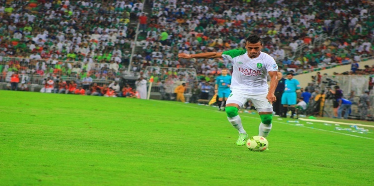 محمد عبدالشافي يخرج من حسابات الأهلي السعودي