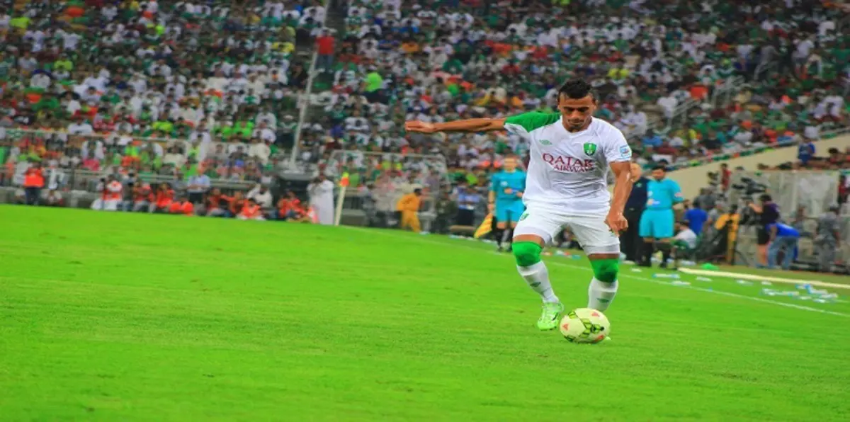 محمد عبدالشافي يخرج من حسابات الأهلي السعودي