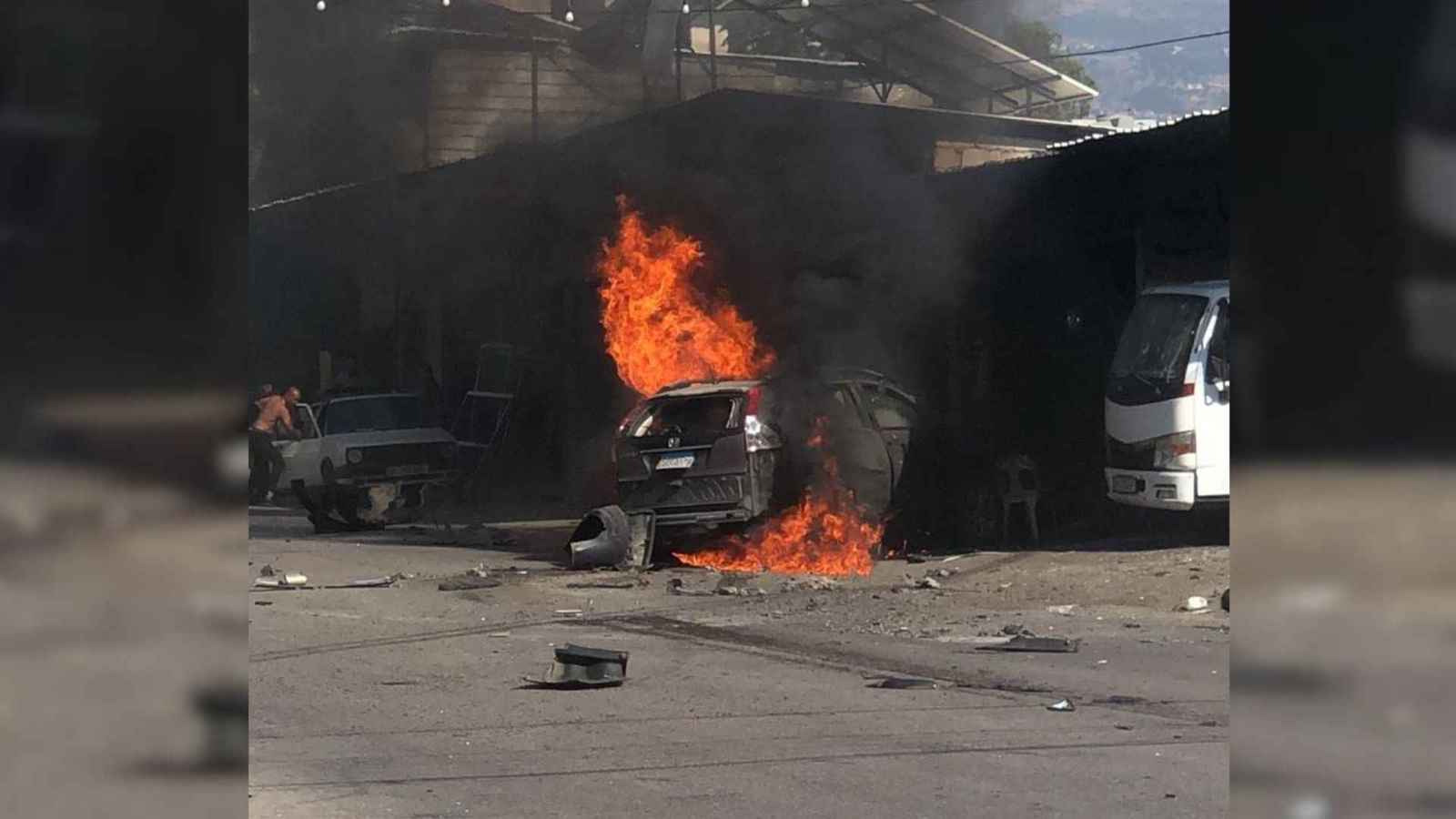 إسرائيل تستهدف قياديا في حماس بضربة شمالي لبنان (فيديو)