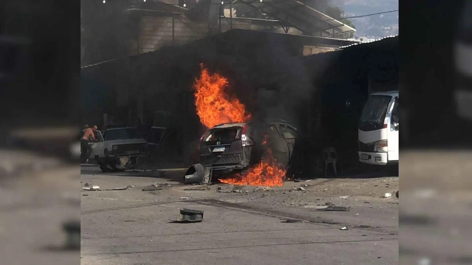 إسرائيل تستهدف قياديا في حماس بضربة شمالي لبنان (فيديو)