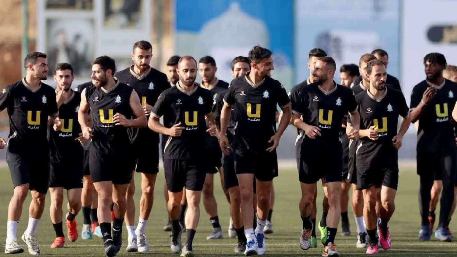 الوحدات الأردني يجدد عقد "الفاخوري" .. و"عبد الستار" يعلن اعتزاله