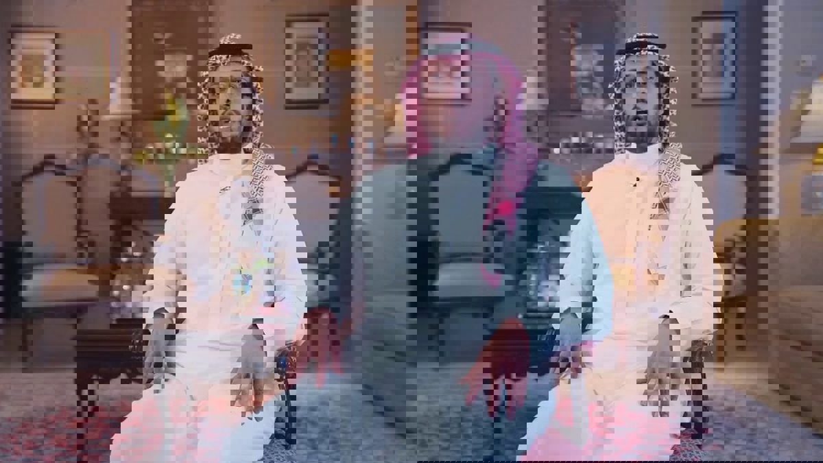 الإعلامي السعودي عمر النشوان يتراجع عن قرار اعتزاله