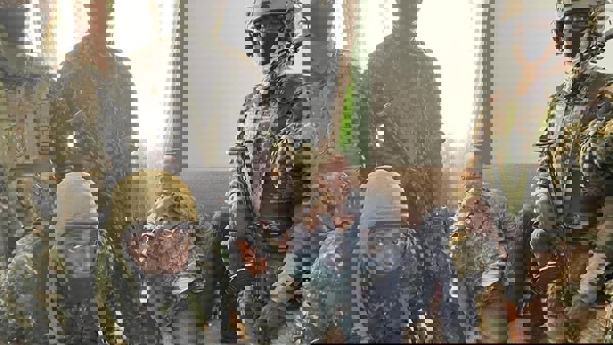 قوات خاصة بالجيش تحتجز رئيس غينيا ألفا كوندي