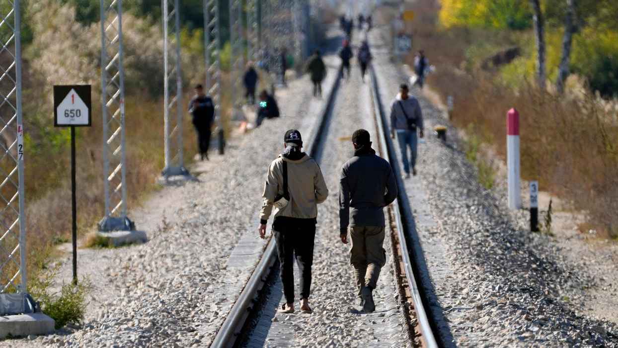 مقتل مهاجر بتبادل لإطلاق النار مع الشرطة الصربية