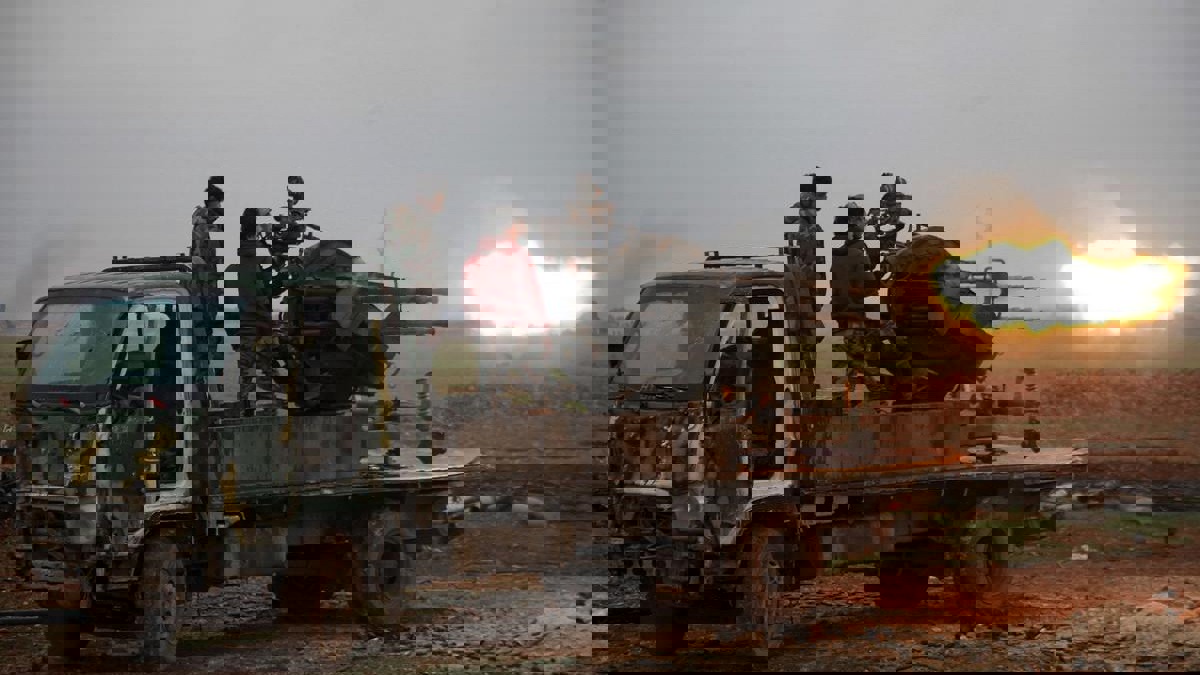 17 قتيلًا من قوات النظام في هجمات لفصيلين متشددين في شمال سوريا