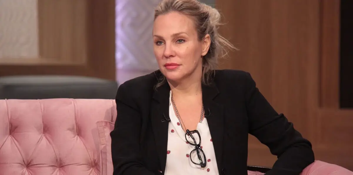 شيرين رضا تكشف حقيقة خلافها مع خالد الصاوي وآخر أعمالها الفنية