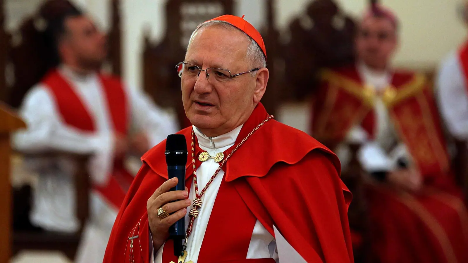 استقالة بطريرك الكلدان في العراق والعالم لويس ساكو