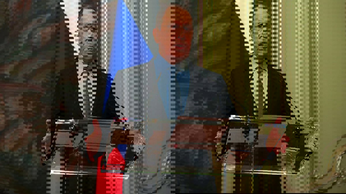 لافروف يغلق باب التكهنات حول إنهاء الحرب في يوم النصر