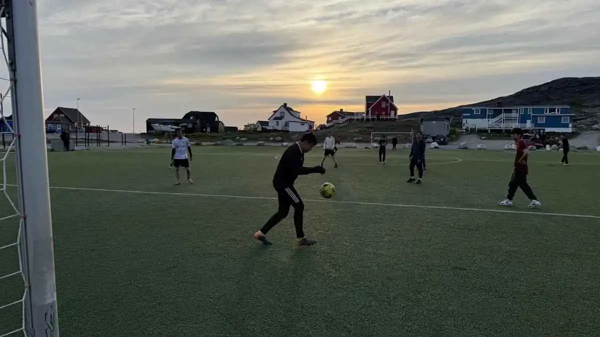 معلومات مثيرة.. ماذا تعرف عن أقصر دوري كرة قدم في العالم؟