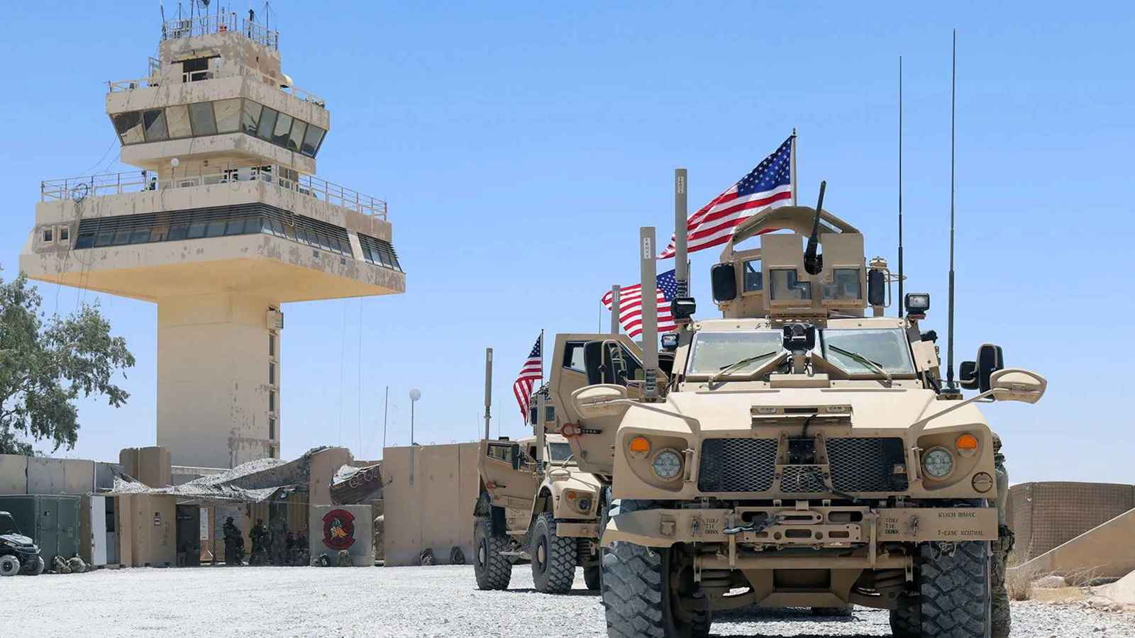 مصدر لـ"إرم نيوز": واشنطن تنقل أسلحة متطورة من "عين الأسد" نحو سوريا