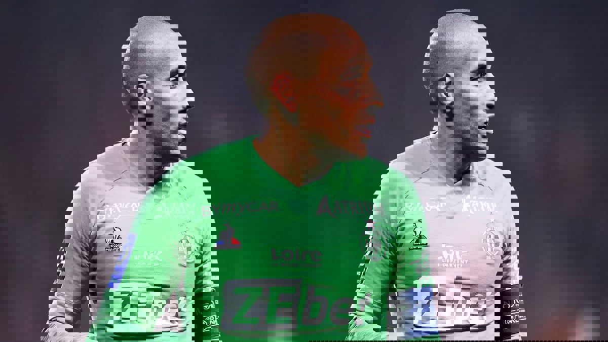 تقرير: وهبي الخرزي يرفض عرضا ضخما من النصر السعودي