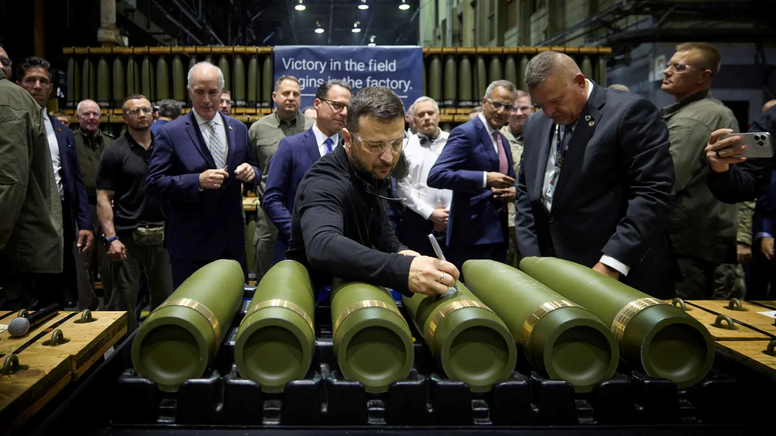 "خدعة مدروسة".. سيناريوهات "مرعبة" لانسحاب واشنطن من دعم أوكرانيا