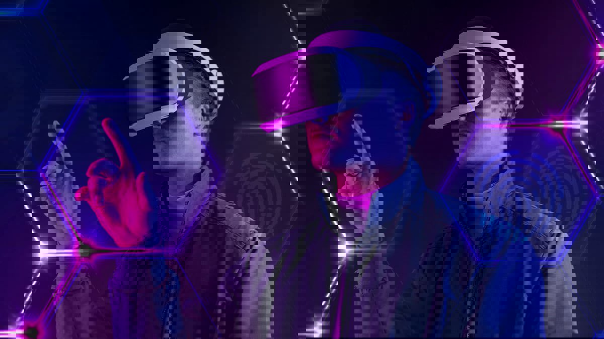 "ميتا" تطلق برنامجاً جديداً لاكتشاف عالم "الميتافيرس"‎‎