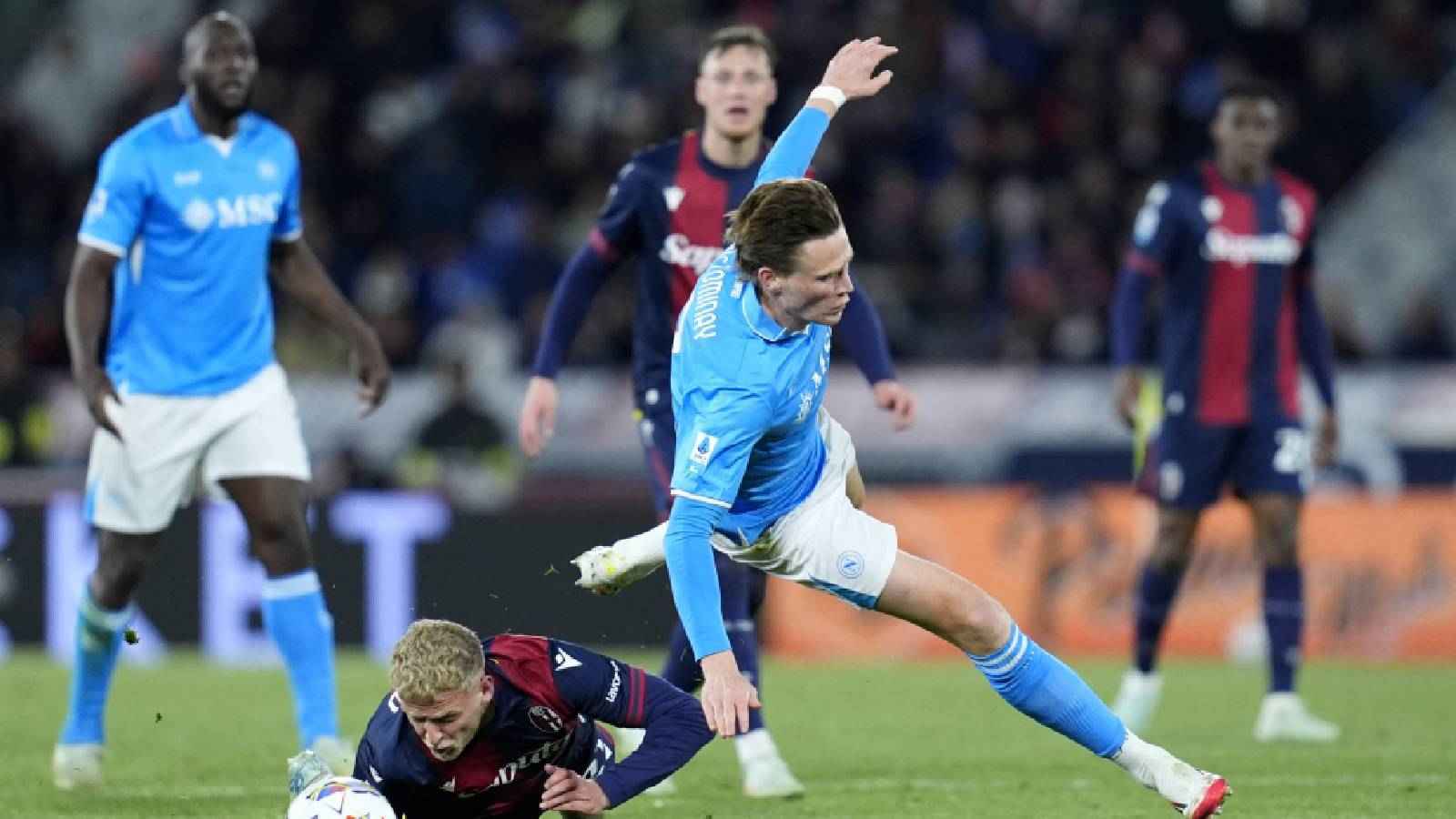 ترتيب الدوري الإيطالي: نابولي يرفض هدية غالية بالتعادل مع بولونيا (فيديو)