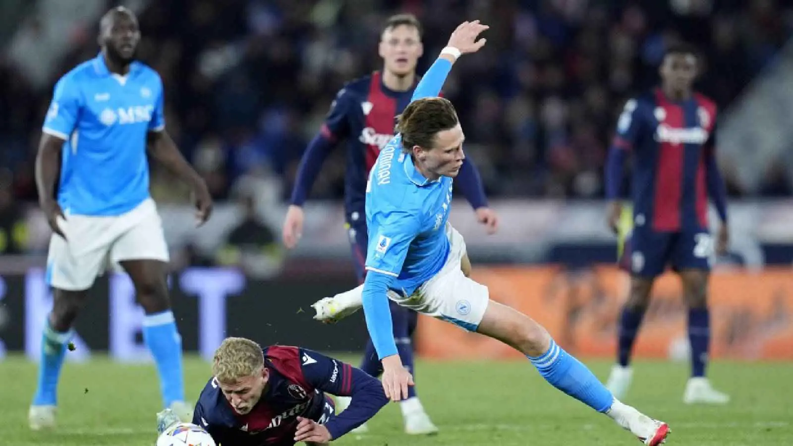 ترتيب الدوري الإيطالي: نابولي يرفض هدية غالية بالتعادل مع بولونيا (فيديو)