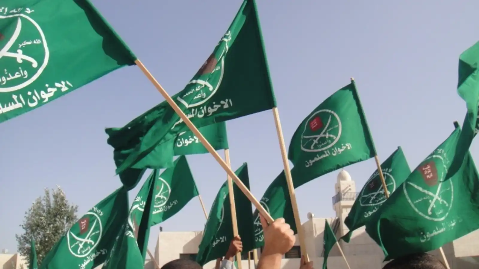 خبراء: الفراغ الأمني يفتح أبواب التمدد لـ"الإخوان" في اليمن والسودان