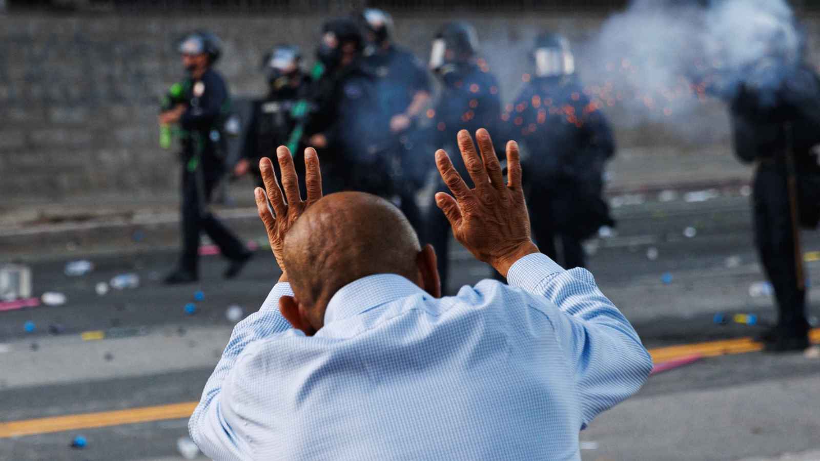 وزيرة العدل الأمريكية: لوس أنجلوس تبدو كدولة من العالم الثالث