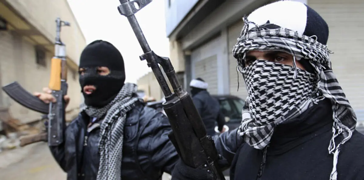 إسقاط المقاتلة الروسية يفاقم الخلافات بين حلفاء الأسد وخصومه