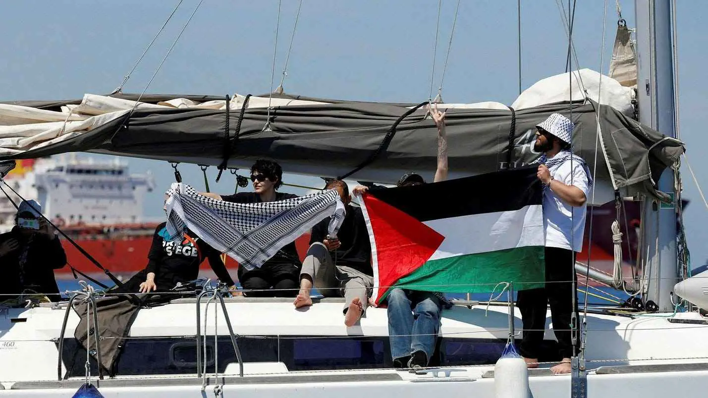 مخاوف من استهداف إسرائيلي .. "أسطول الحرية" يُبحر إلى غزة