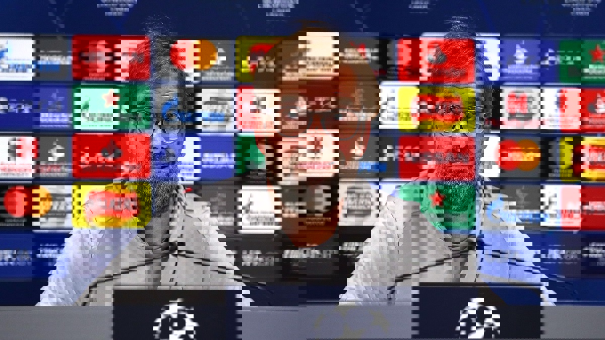 يورغن كلوب يرد على اتهام غوارديولا لساديو ماني