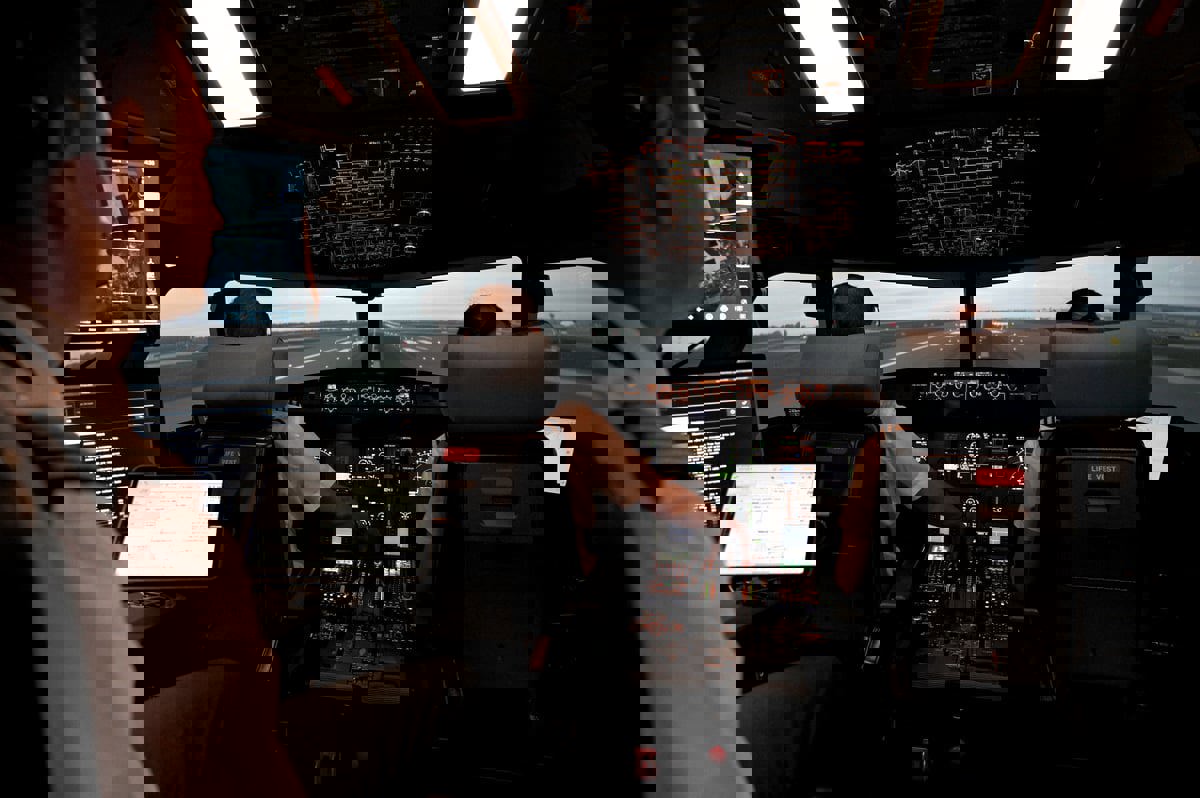 "وسائد المقاعد" تتسبب بفوضى في طائرة بريطانية